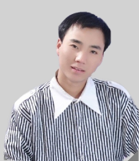 歌手 赵海  赵海专辑(1) 歌手赵海出生山东德州,个人很喜欢音乐,希望