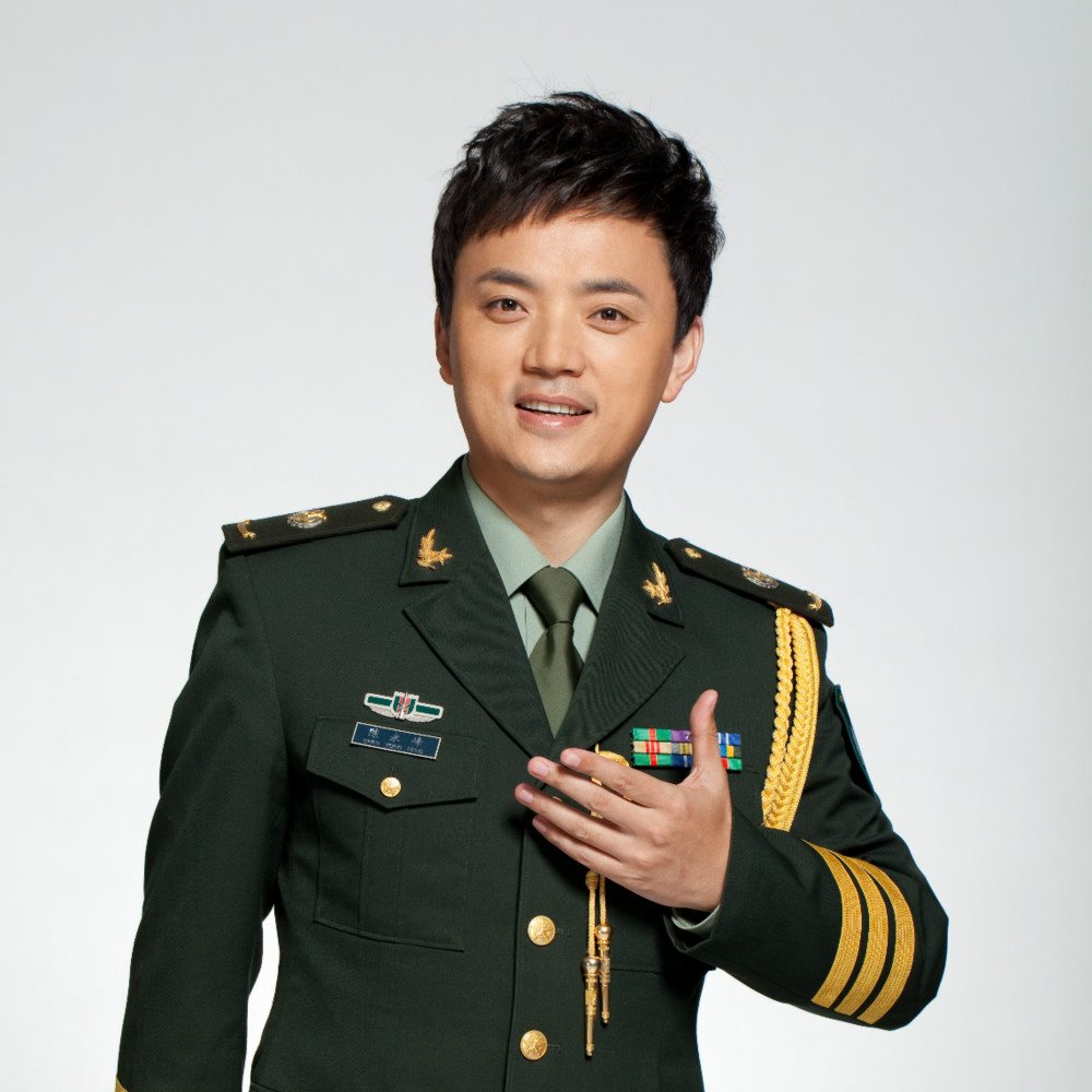 歌手 陈永峰  陈永峰专辑(1)             著名男高音歌唱家,1999年