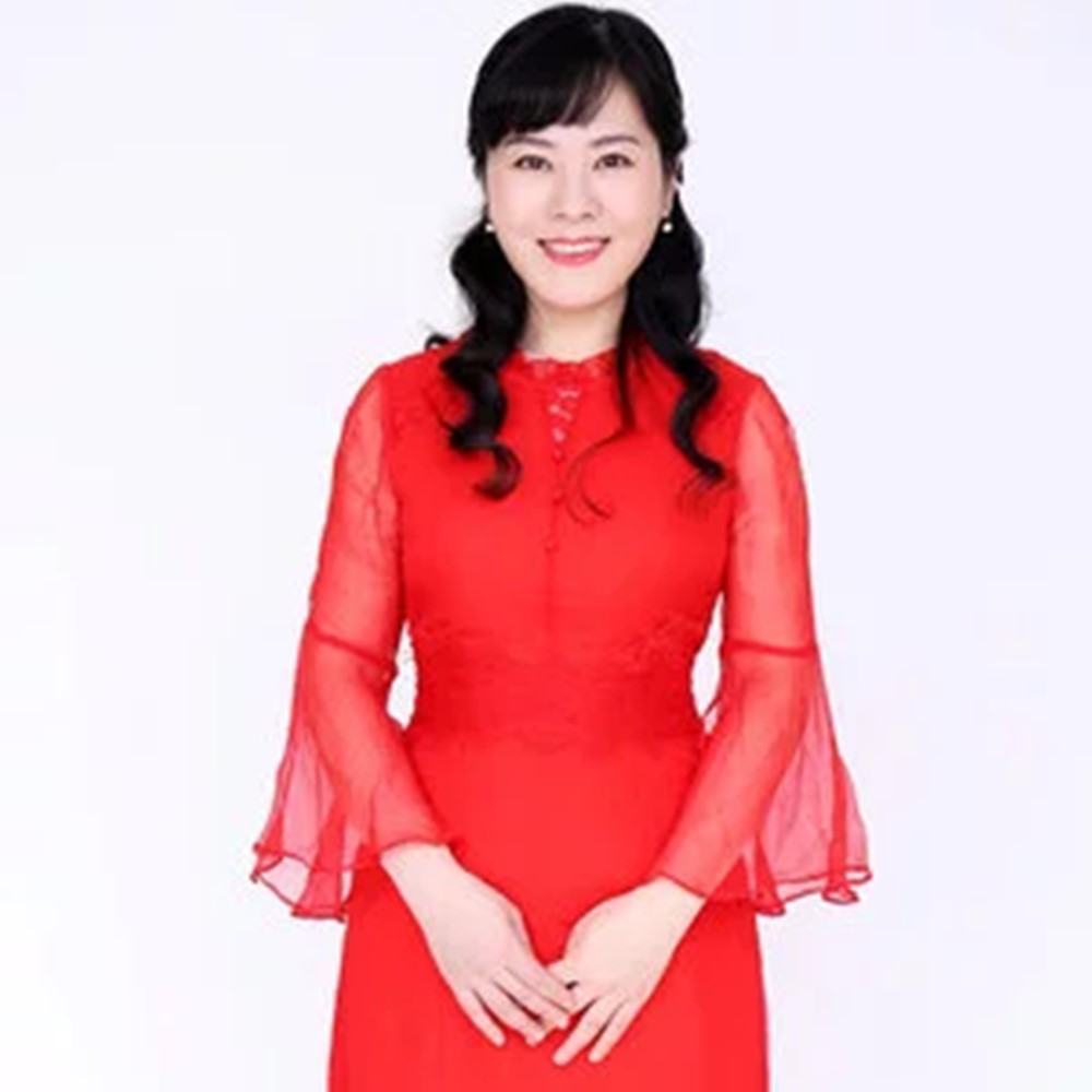 张莉