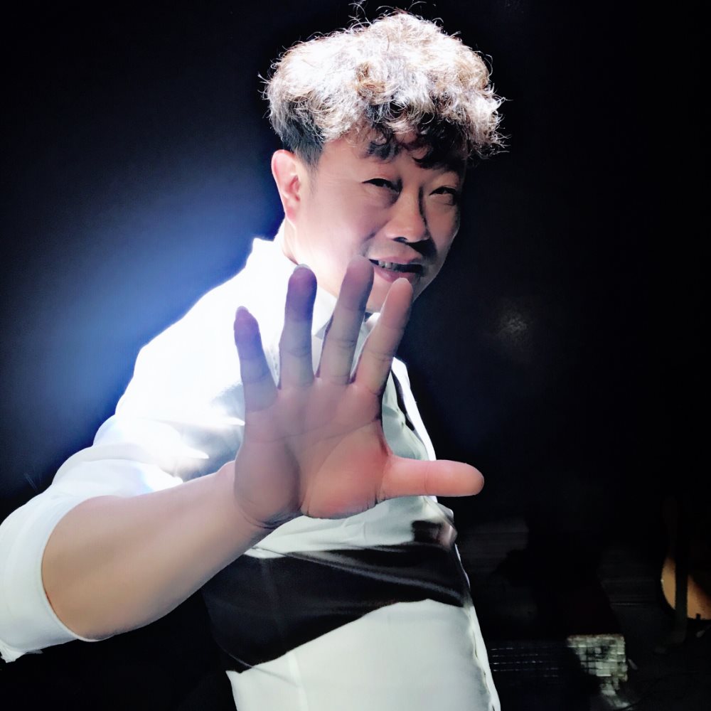 左东